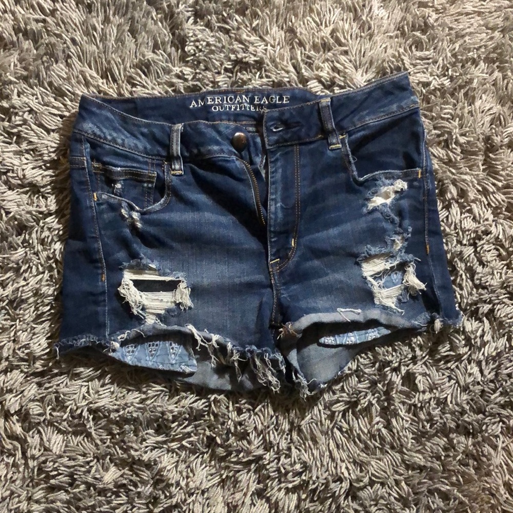 American Eagle distressed jeans